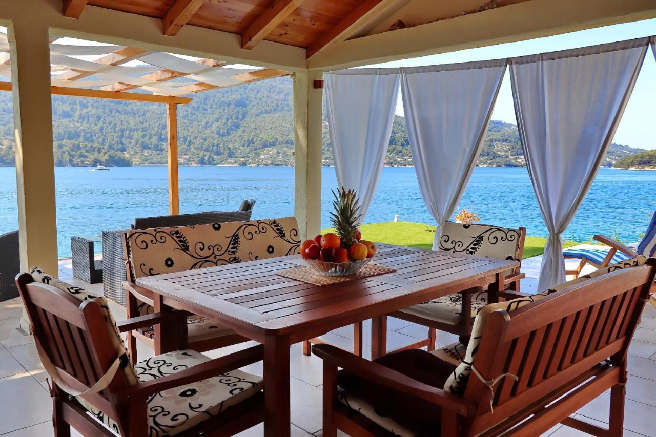 Holiday Home Bili Zal Vela Luka Szoba fotó