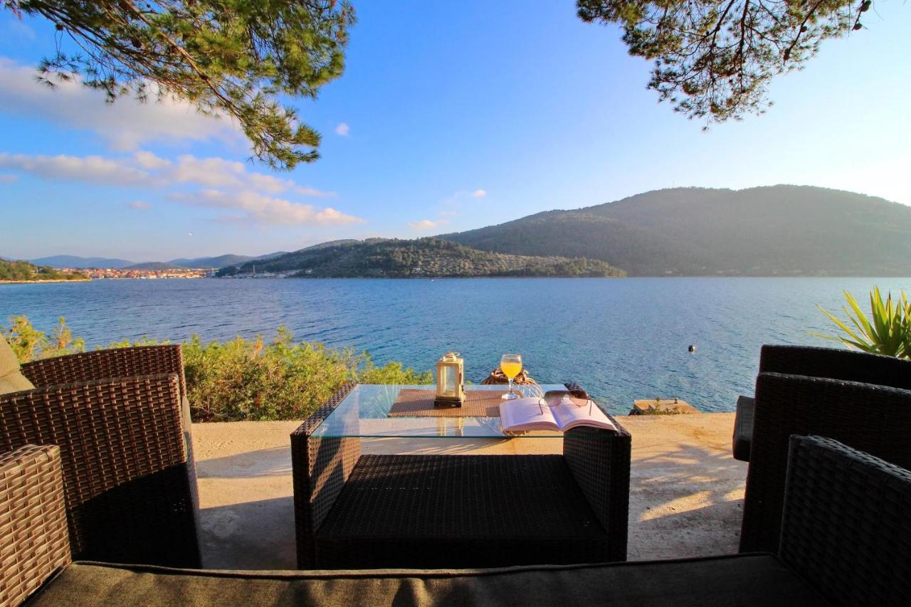 Holiday Home Bili Zal Vela Luka Szoba fotó